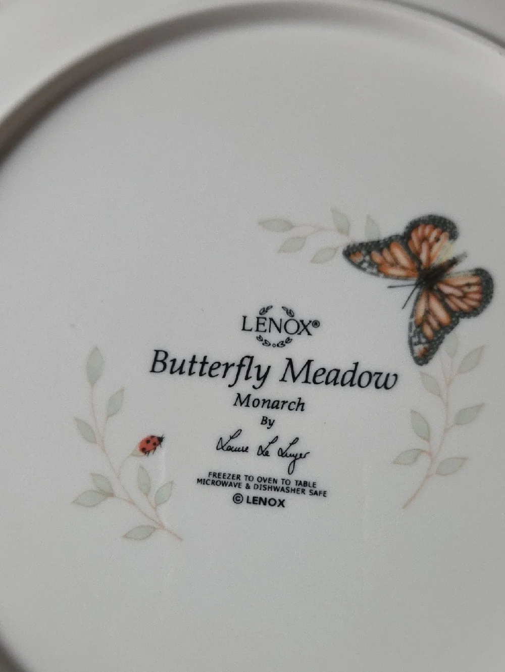 Lenox comes gift